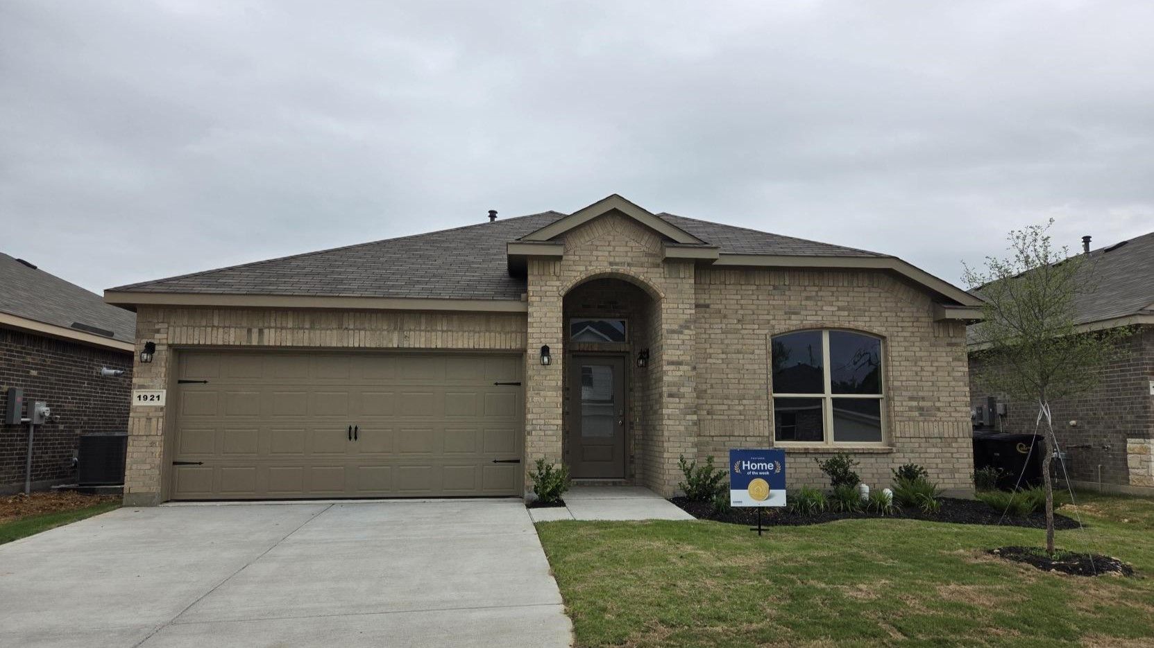 Exterior:Elevation Image 0.