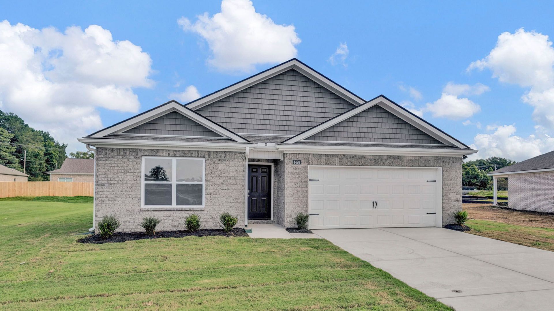 Exterior:Elevation Image 0.