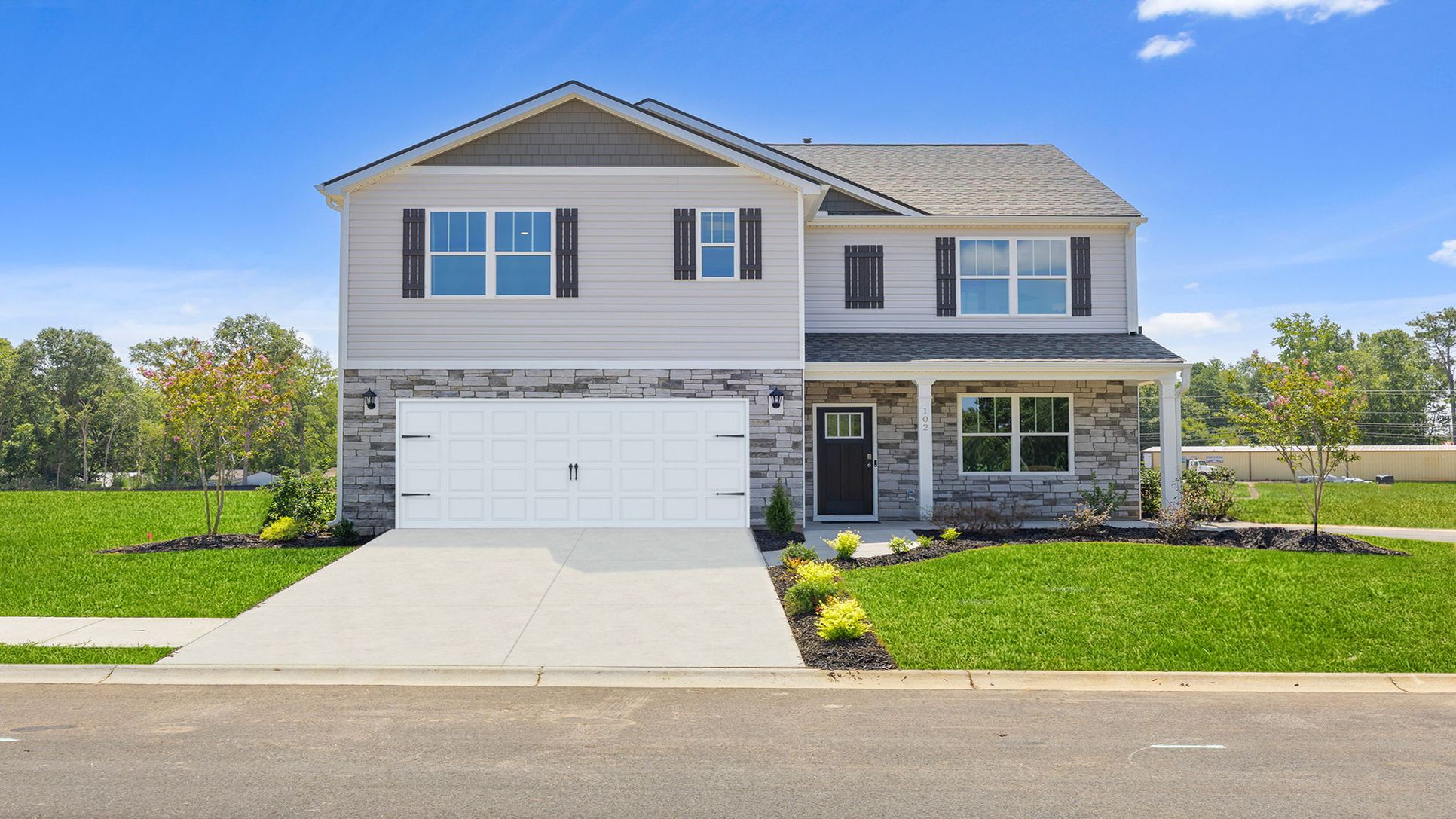 Exterior:Elevation Image 0.