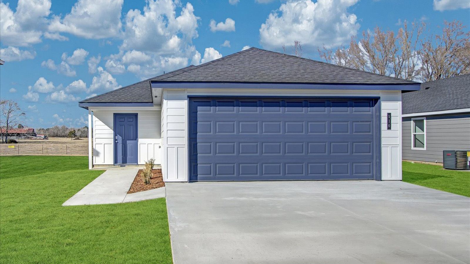 Exterior:Elevation Image 0.