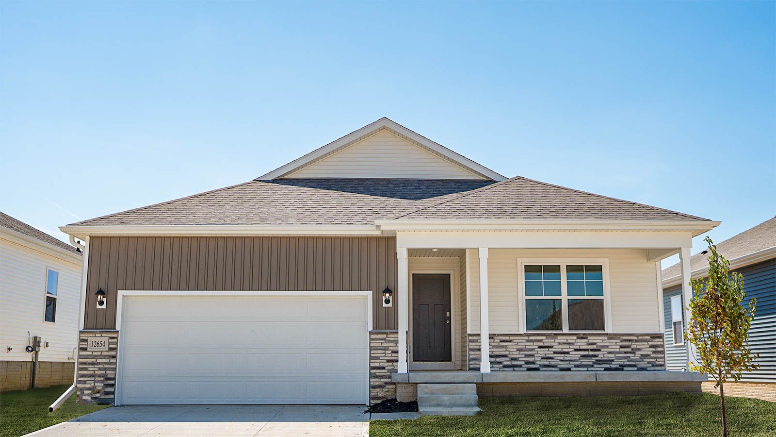 Exterior:Elevation Image 0.