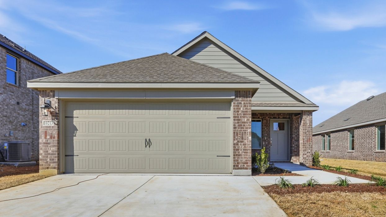 Exterior:Elevation Image 0.