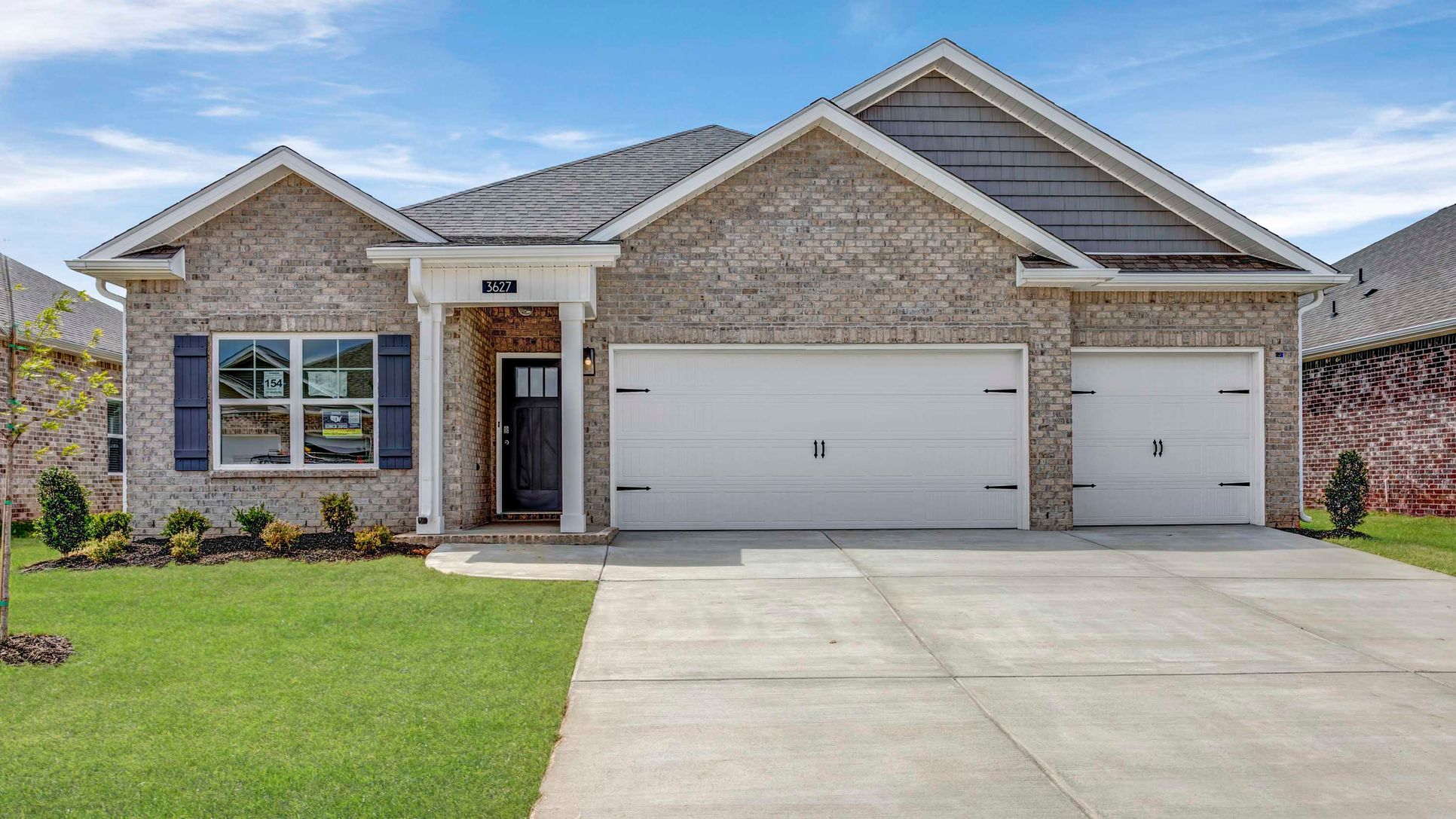 Exterior:Elevation Image 0.