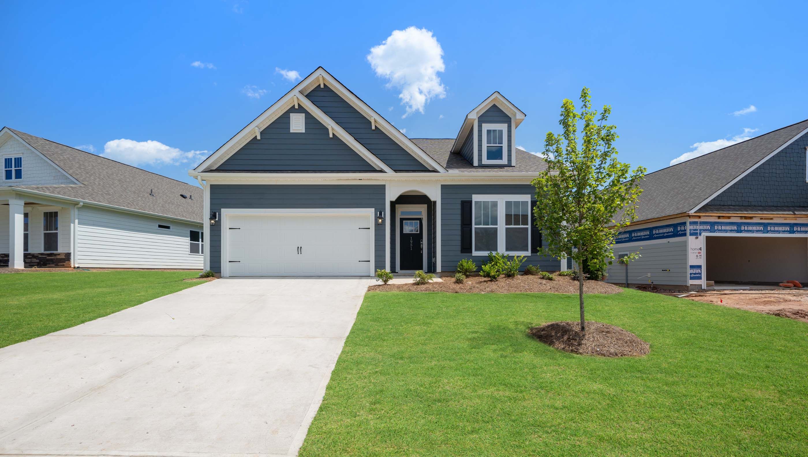 Exterior:Elevation Image 0.