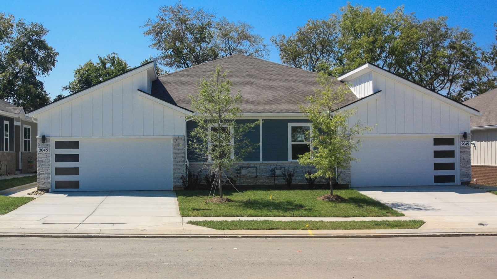 Exterior:Elevation Image 0.