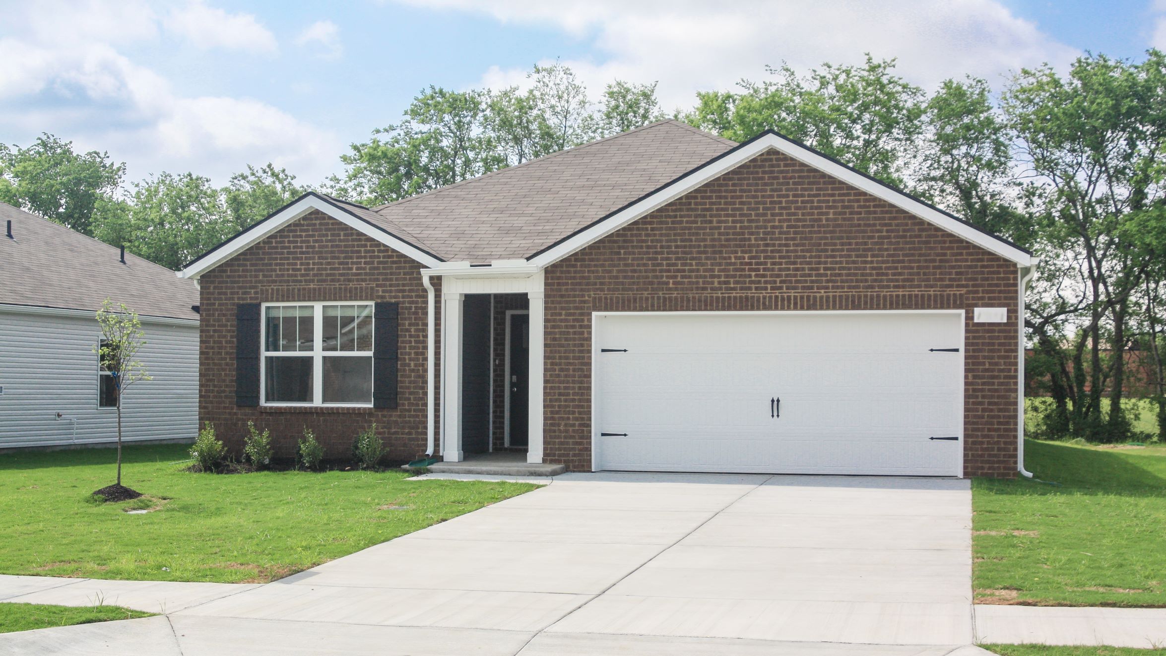 Exterior:Elevation Image 0.