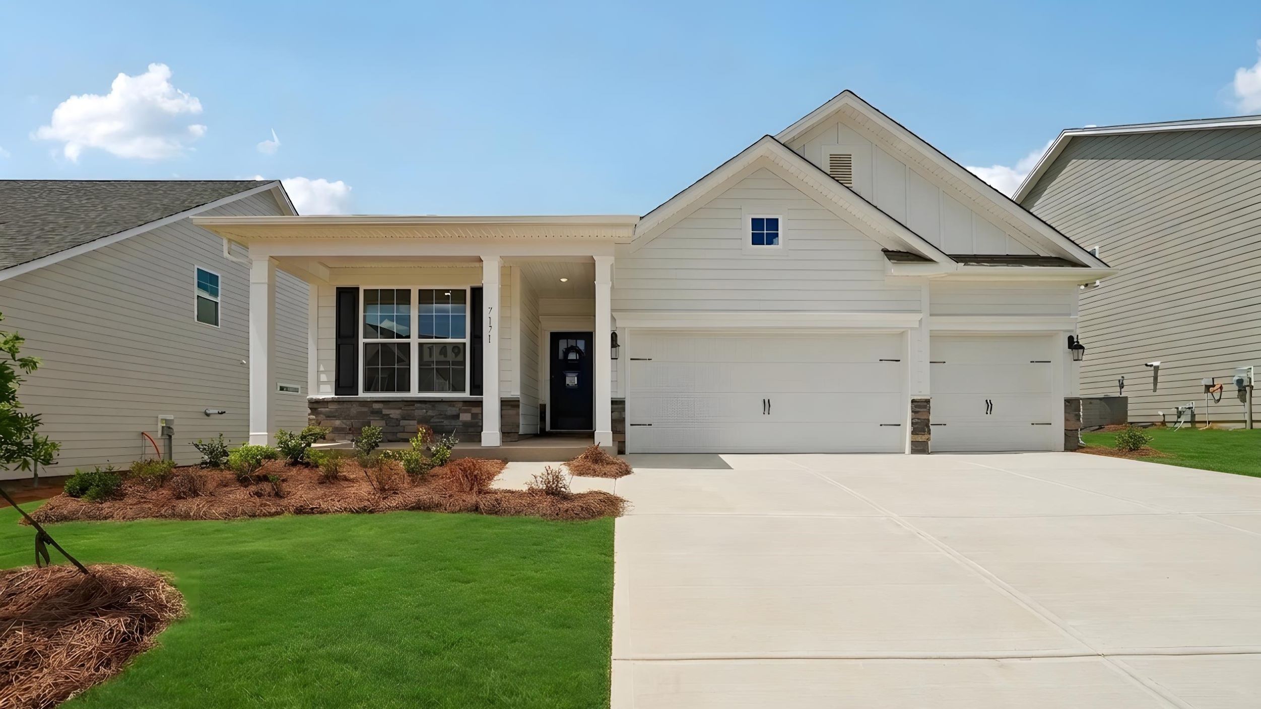 Exterior:Elevation Image 0.