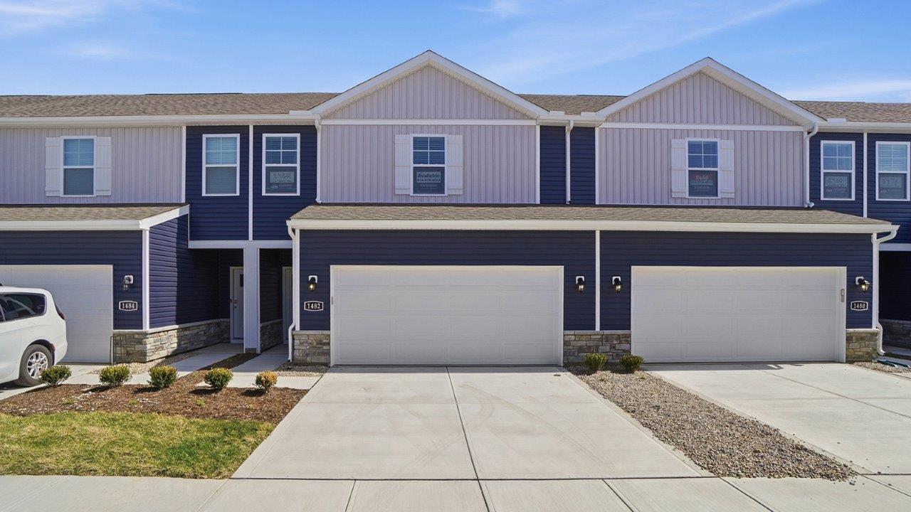 Exterior:Elevation Image 0.