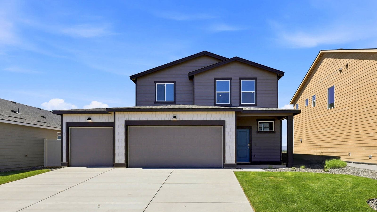 Exterior:Elevation Image 0.