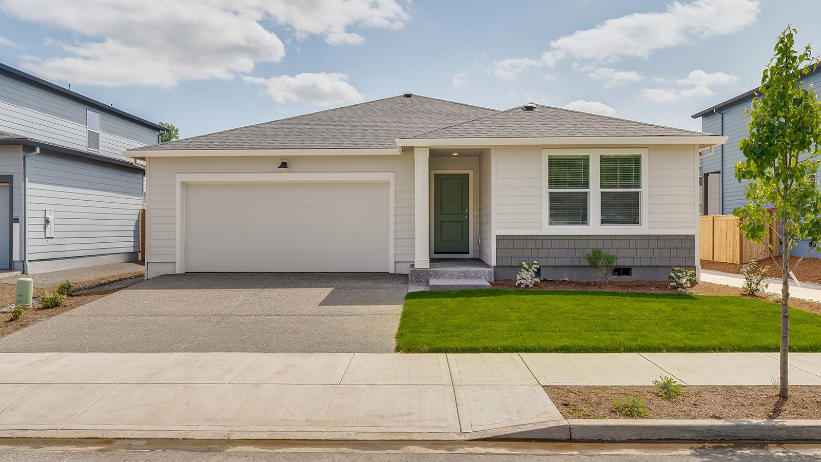 Exterior:Elevation Image 0.