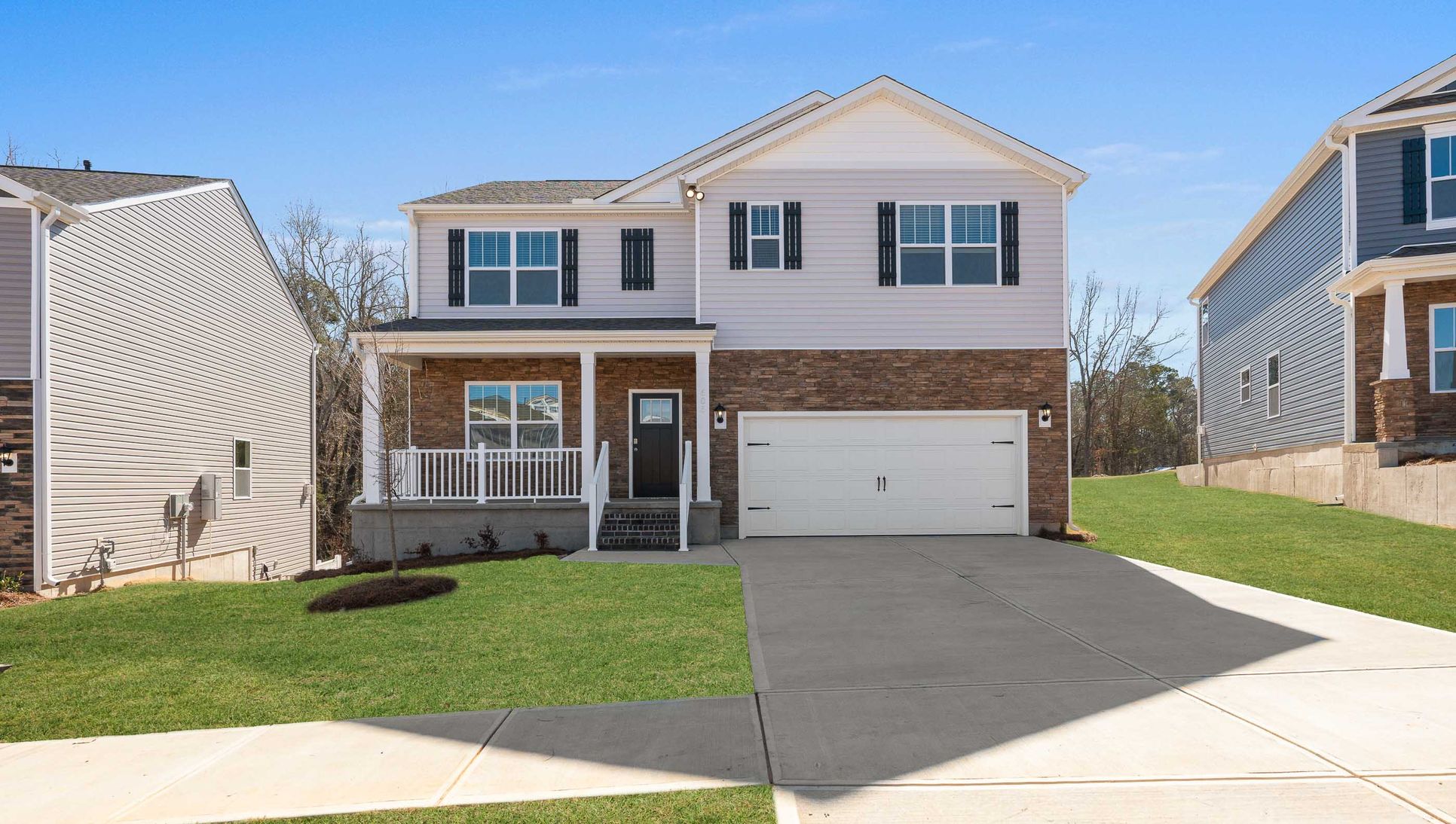 Exterior:Elevation Image 0.