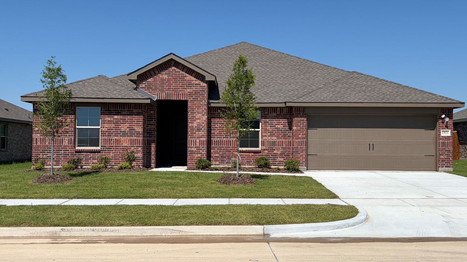 Exterior:Elevation Image 0.