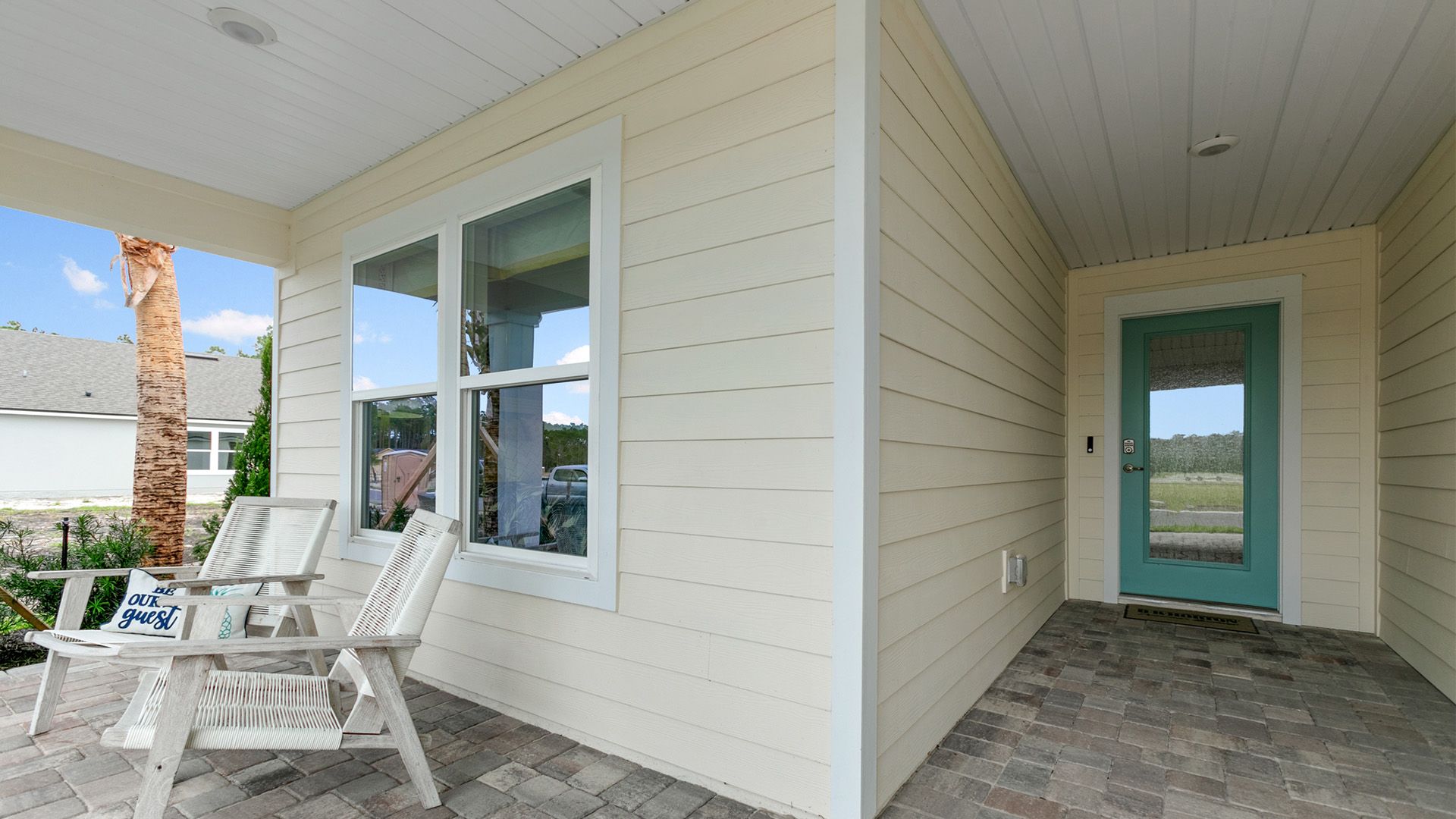 Exterior:Elevation Image 1.