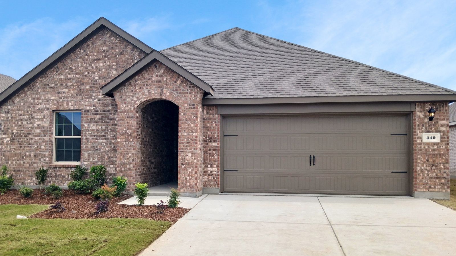 Exterior:Elevation Image 0.