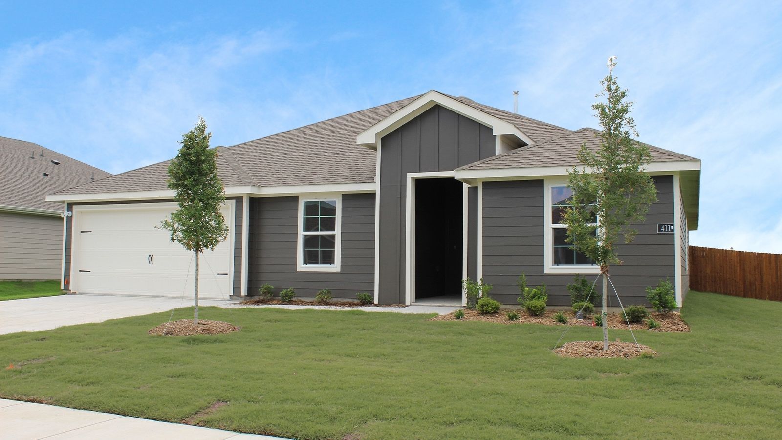 Exterior:Elevation Image 0.