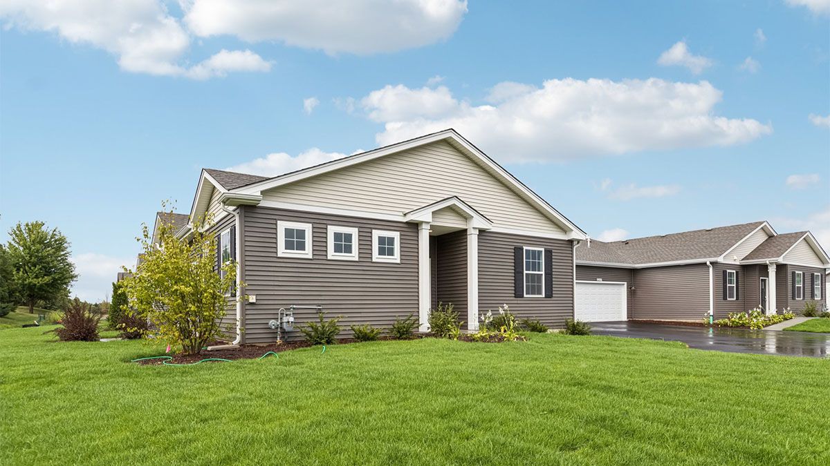 Exterior:Elevation Image 0.