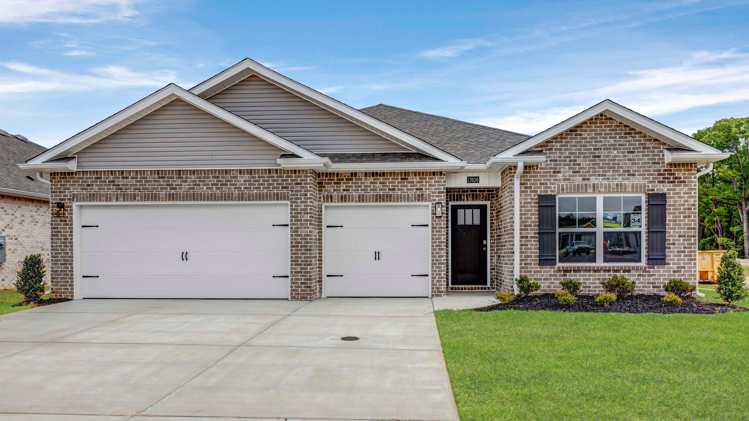 Exterior:Elevation Image 0.