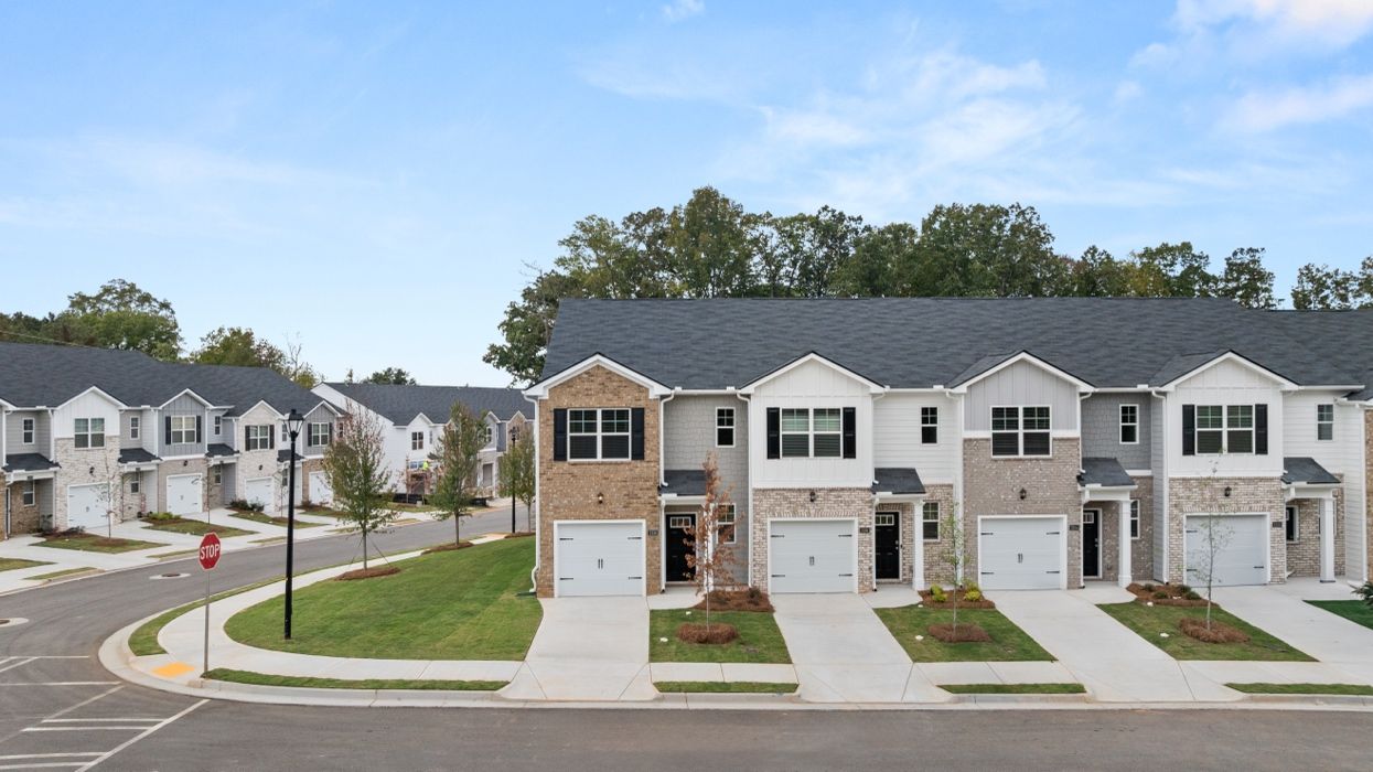Exterior:Elevation Image 0.