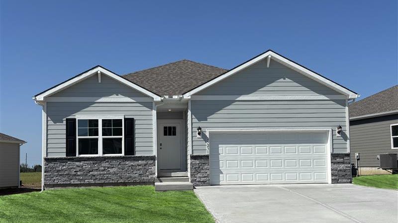 Exterior:Elevation Image 0.