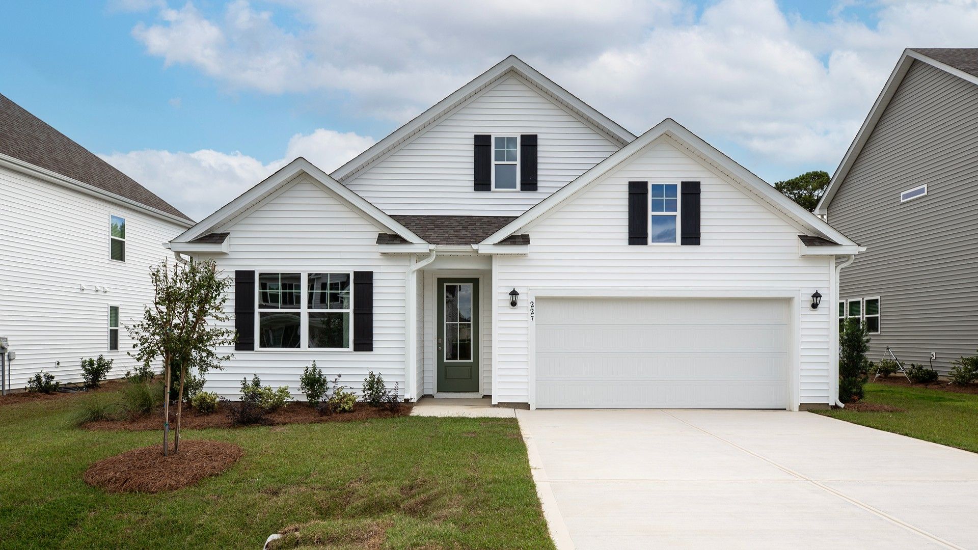 Exterior:Elevation Image 0.