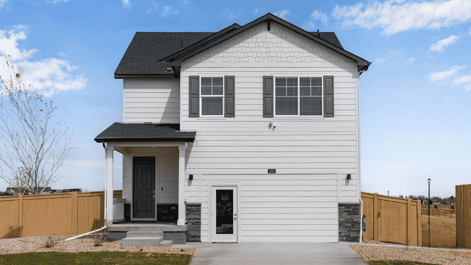 Exterior:Elevation Image 0.