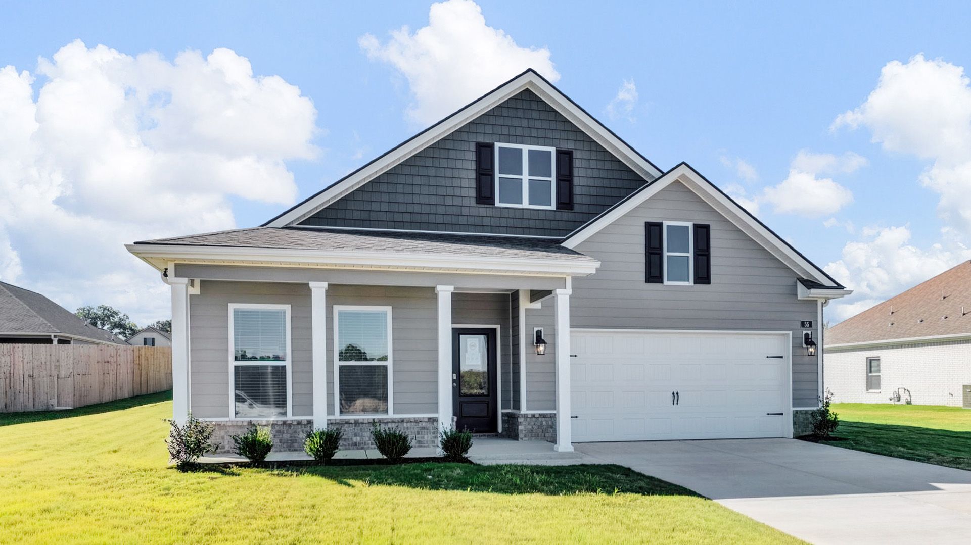 Exterior:Elevation Image 0.
