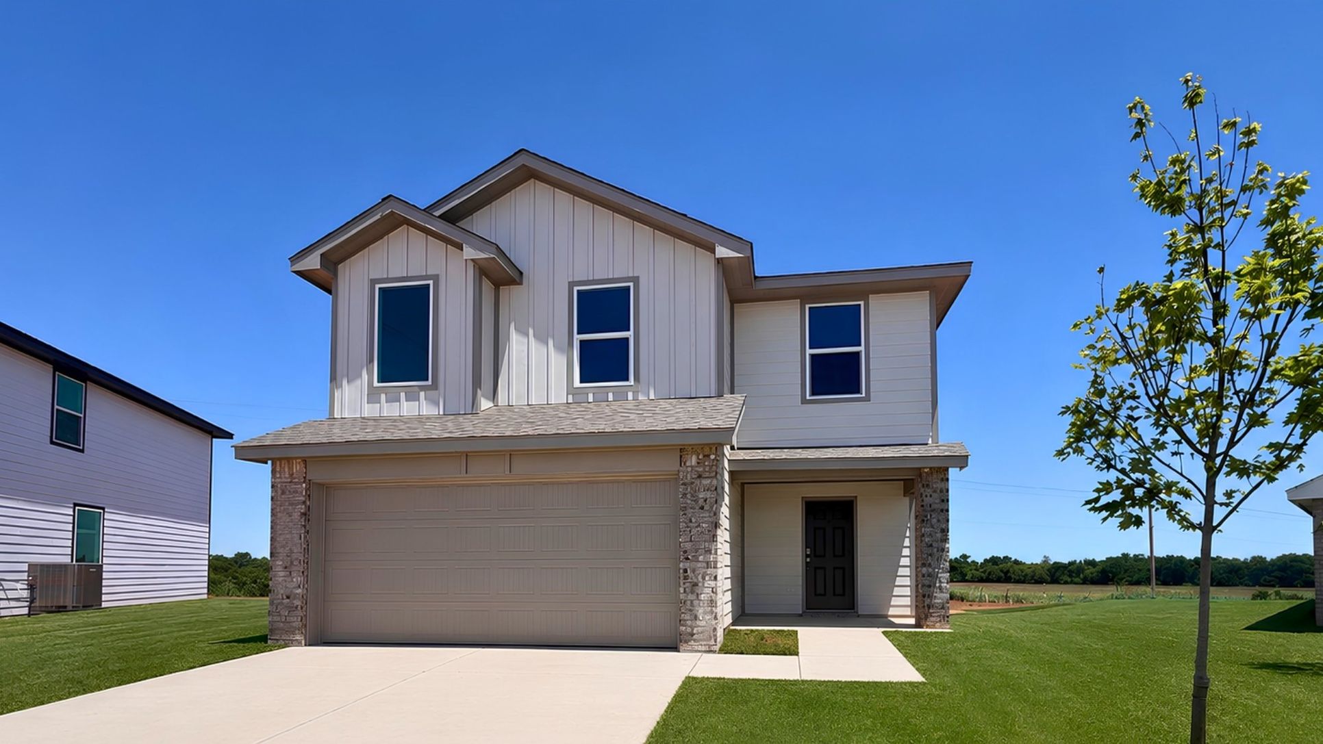 Exterior:Elevation Image 0.