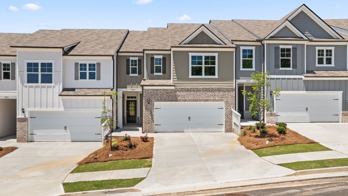 Exterior:Elevation Image 0.