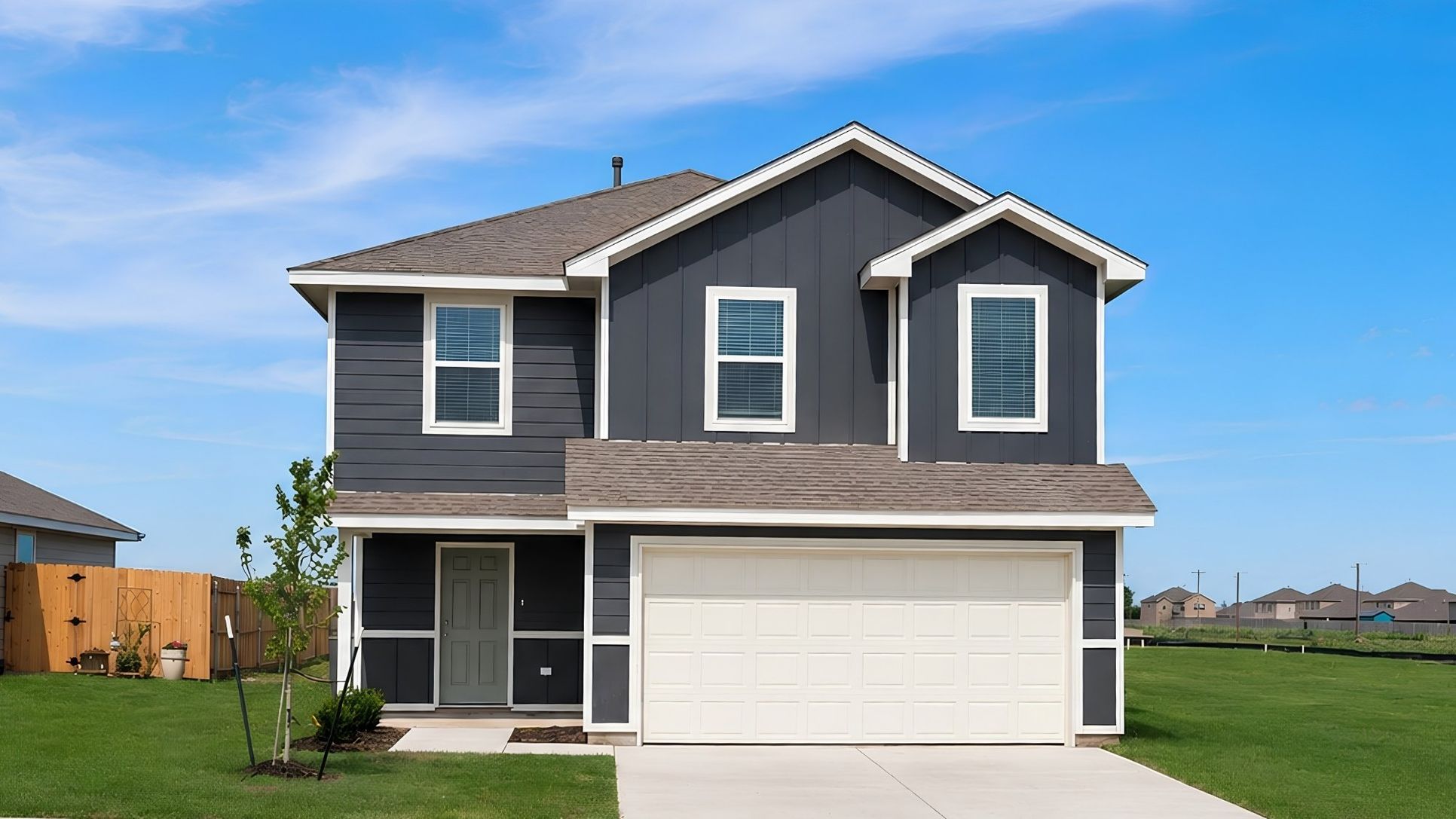 Exterior:Elevation Image 0.