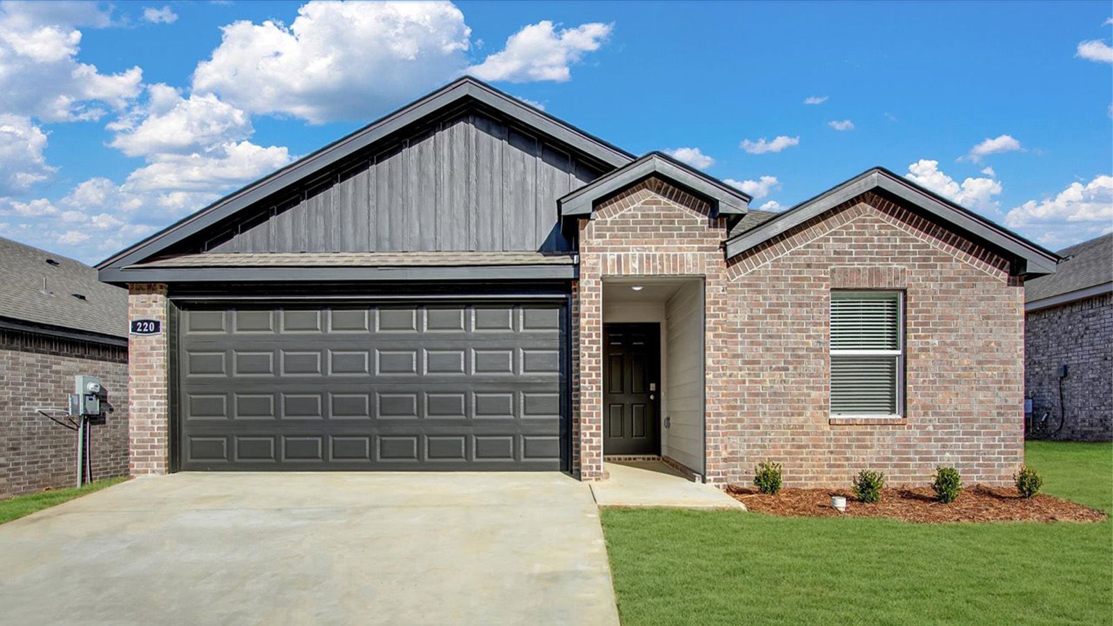 Exterior:Elevation Image 0.