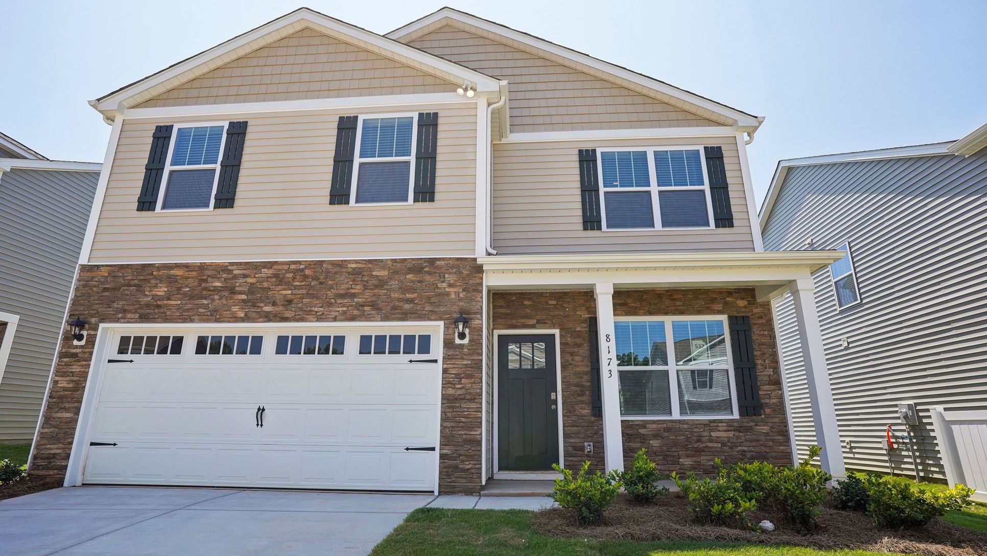 Exterior:Elevation Image 0.
