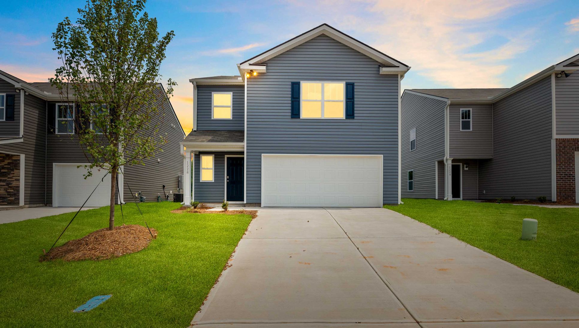 Exterior:Elevation Image 0.