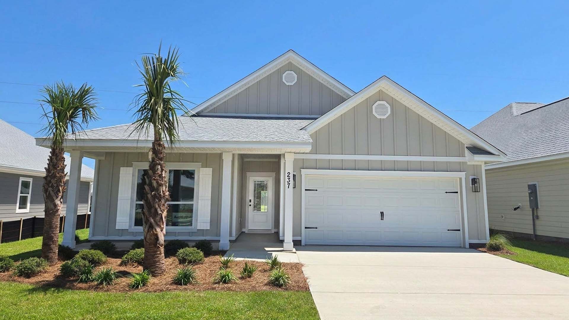 Exterior:Elevation Image 0.