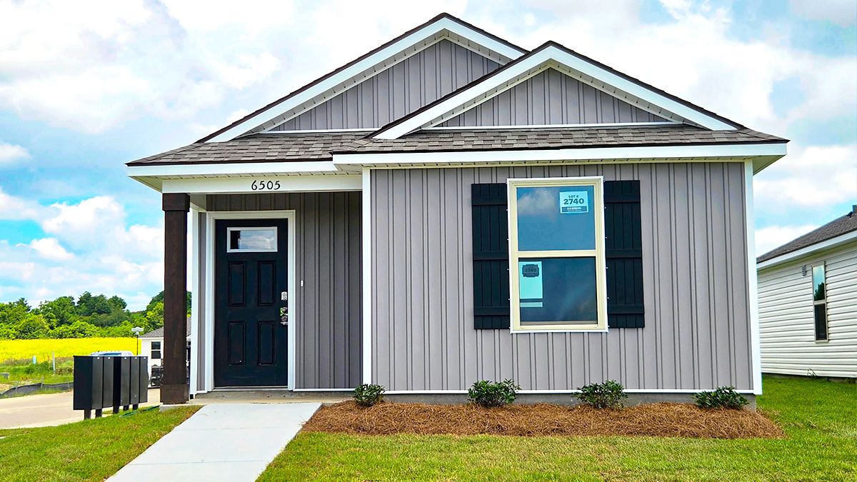 Exterior:Elevation Image 0.