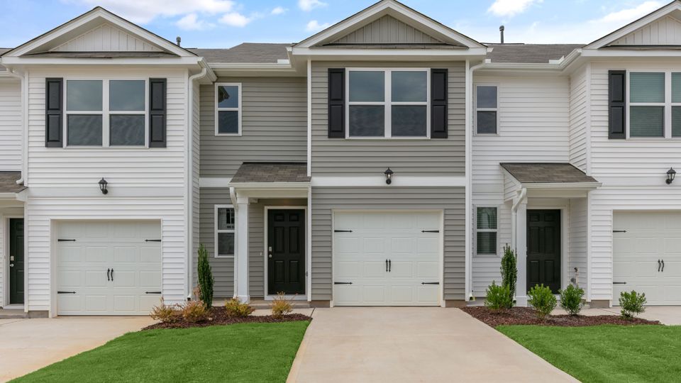 Exterior:Elevation Image 0.