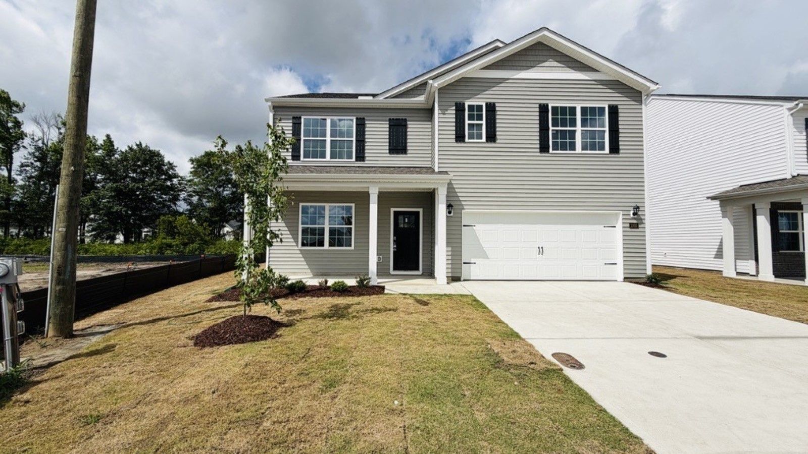 Exterior:Elevation Image 0.