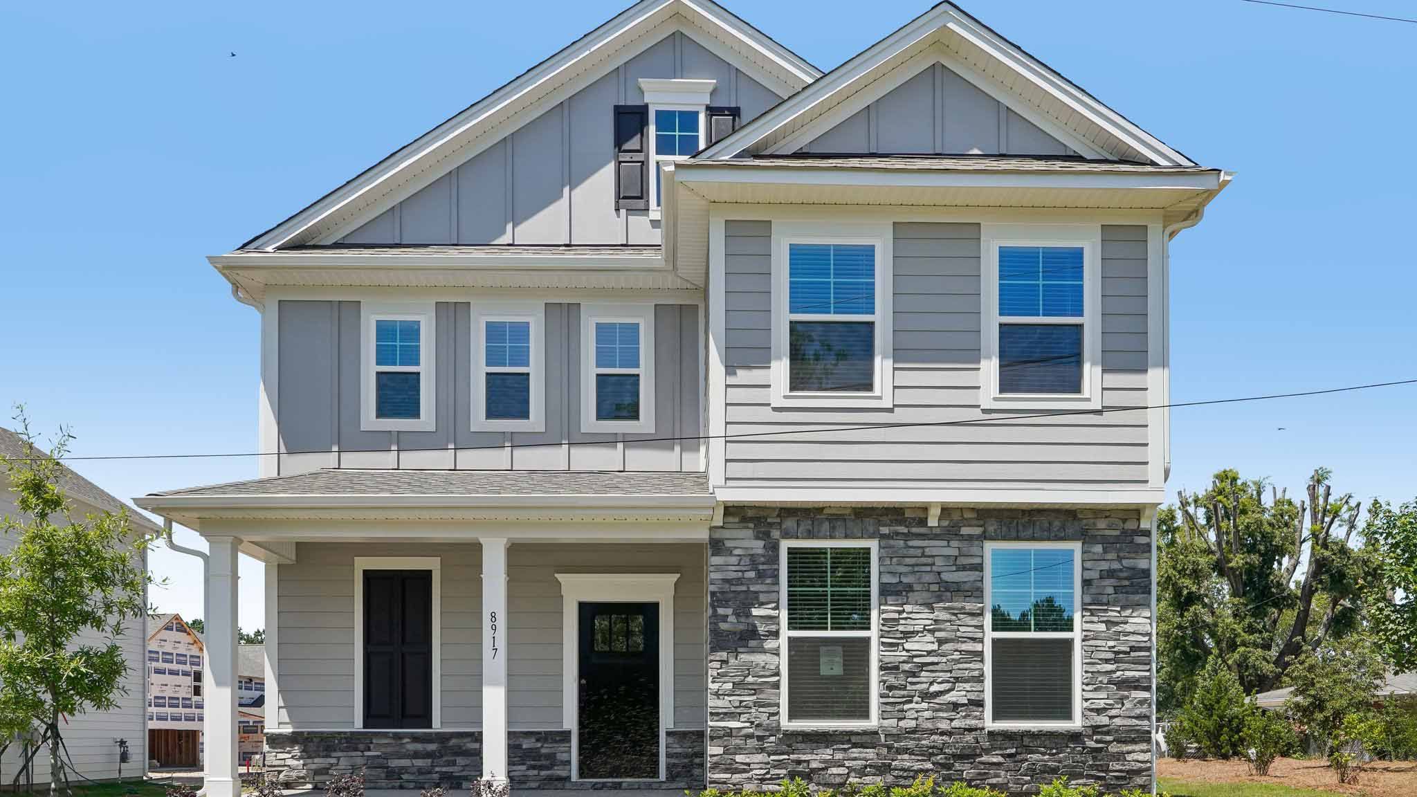 Exterior:Elevation Image 0.