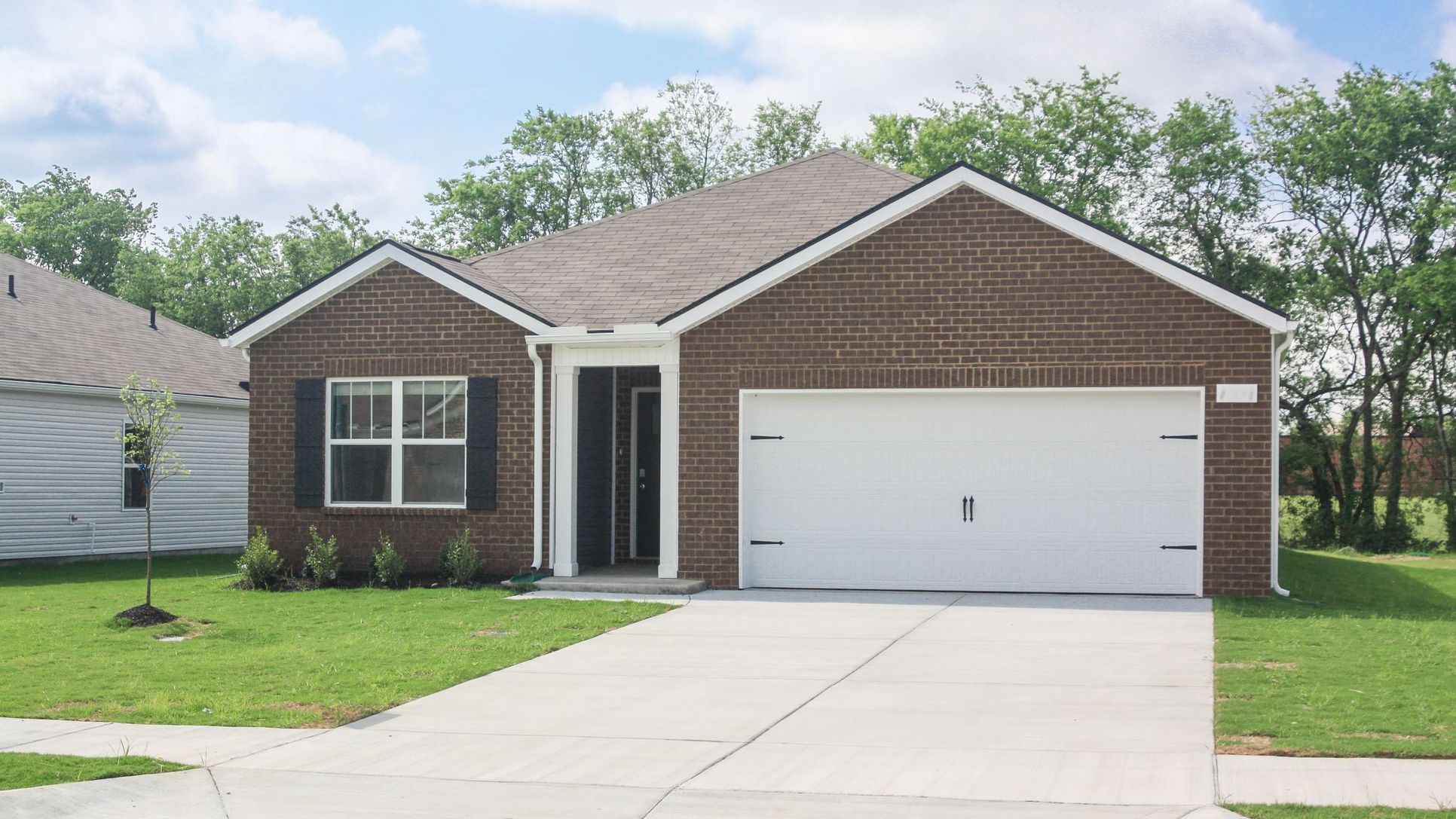 Exterior:Elevation Image 0.