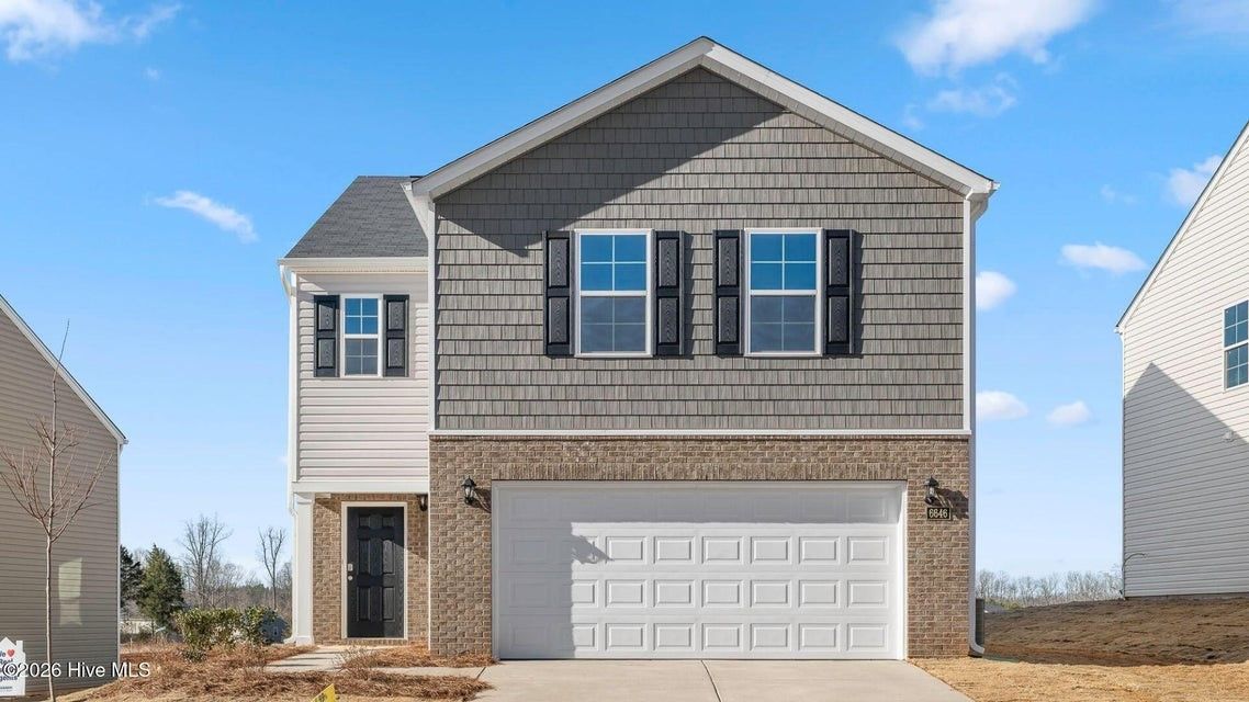 Exterior:Elevation Image 0.