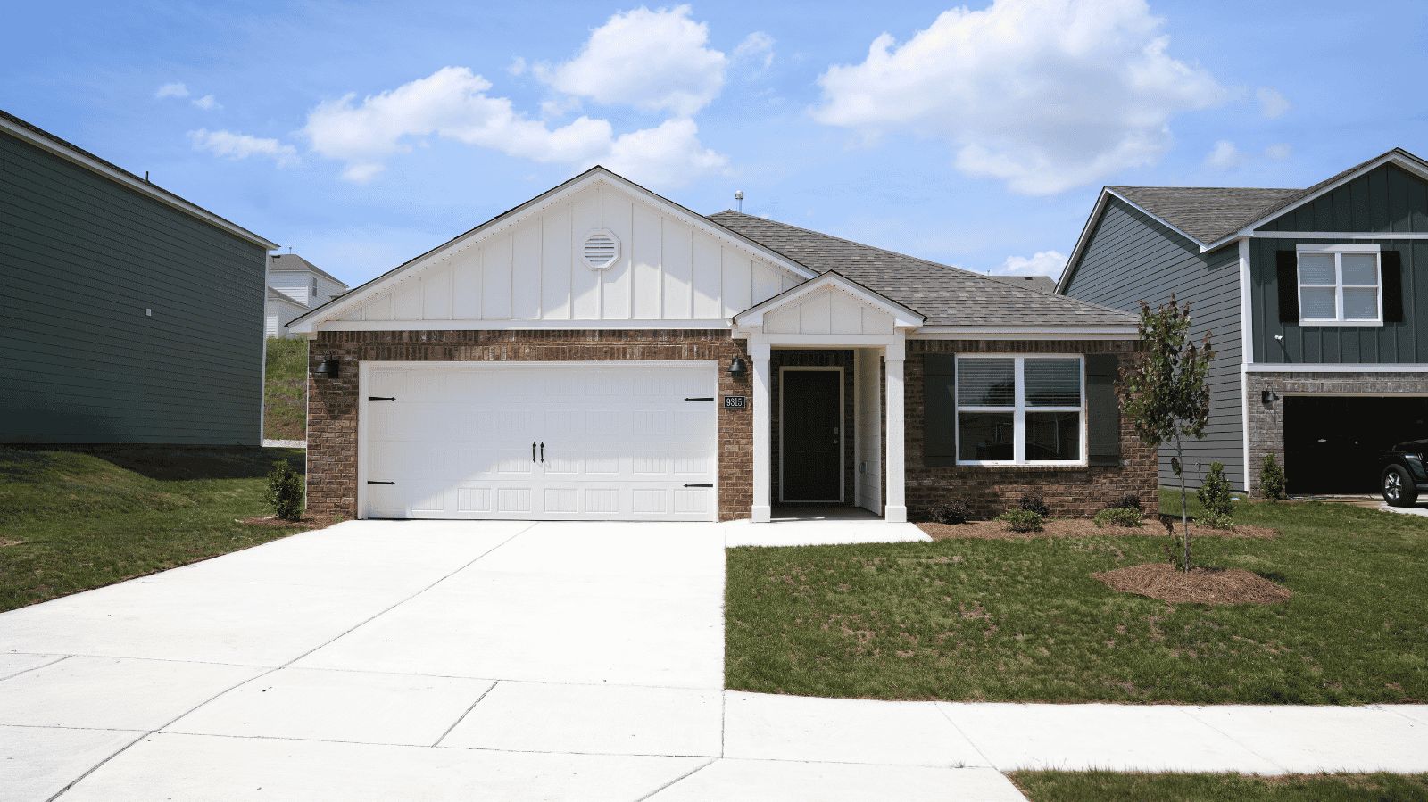 Exterior:Elevation Image 0.