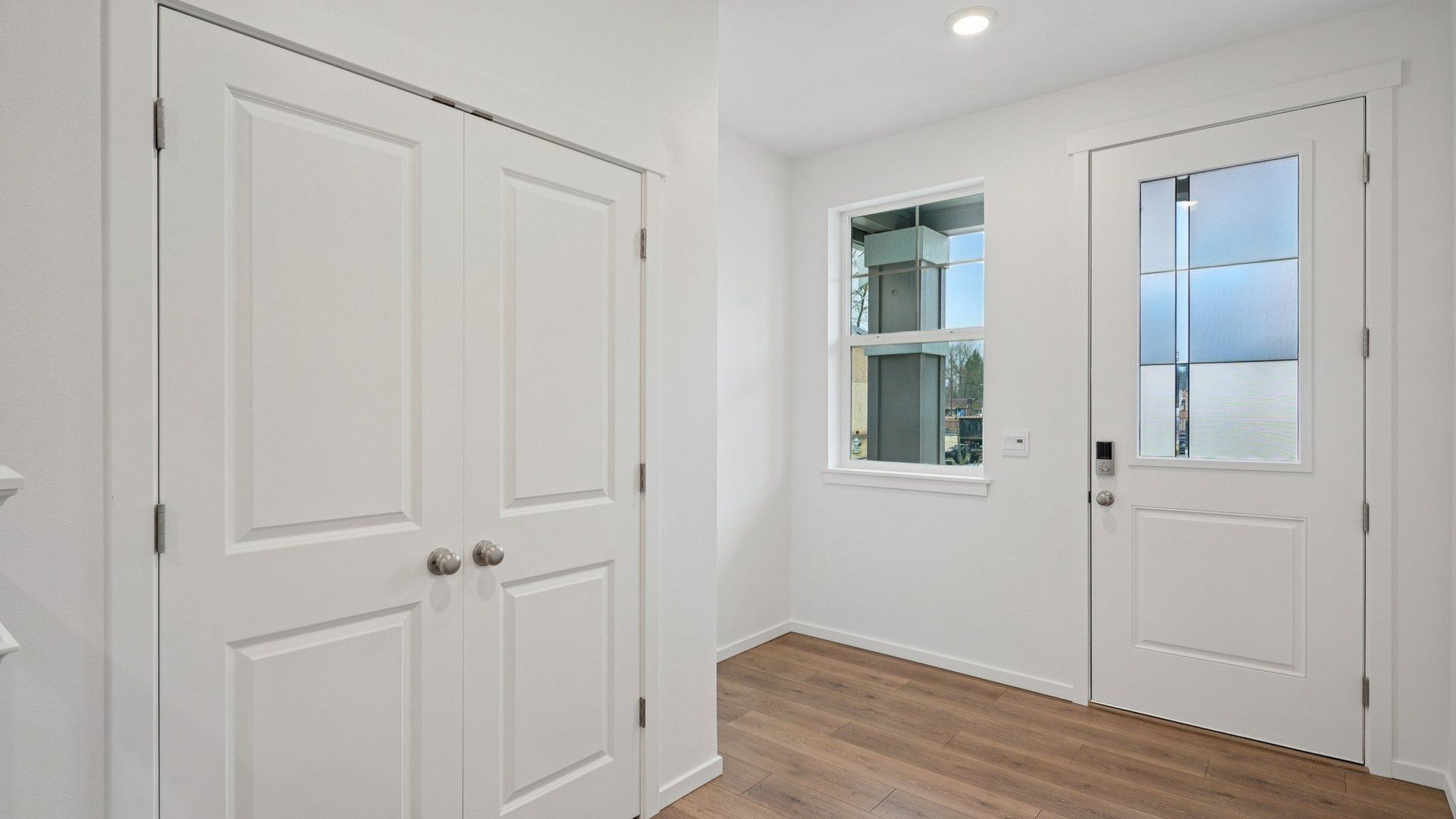 Exterior:Elevation Image 1.