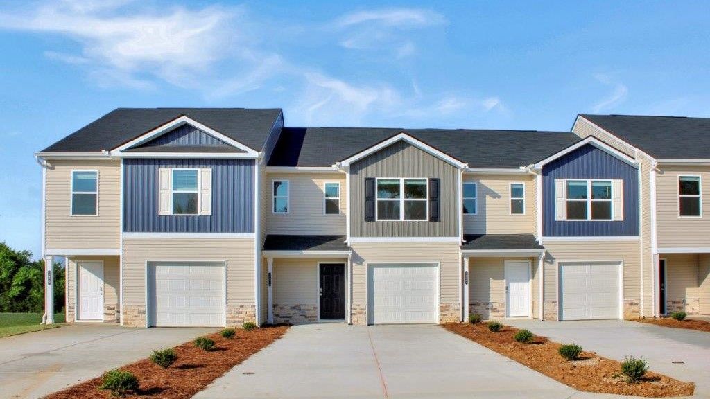 Exterior:Elevation Image 0.