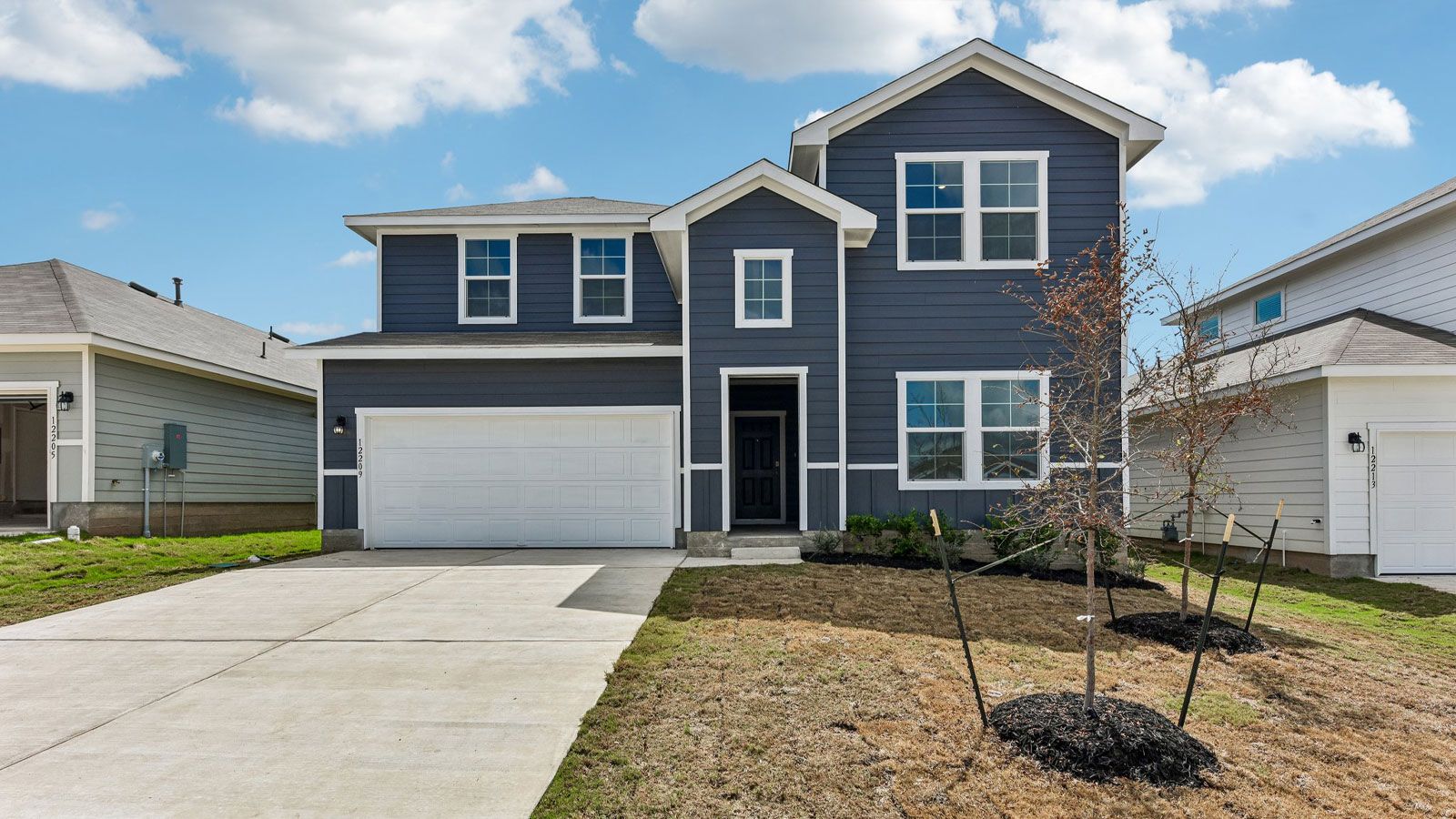 Exterior:Elevation Image 0.