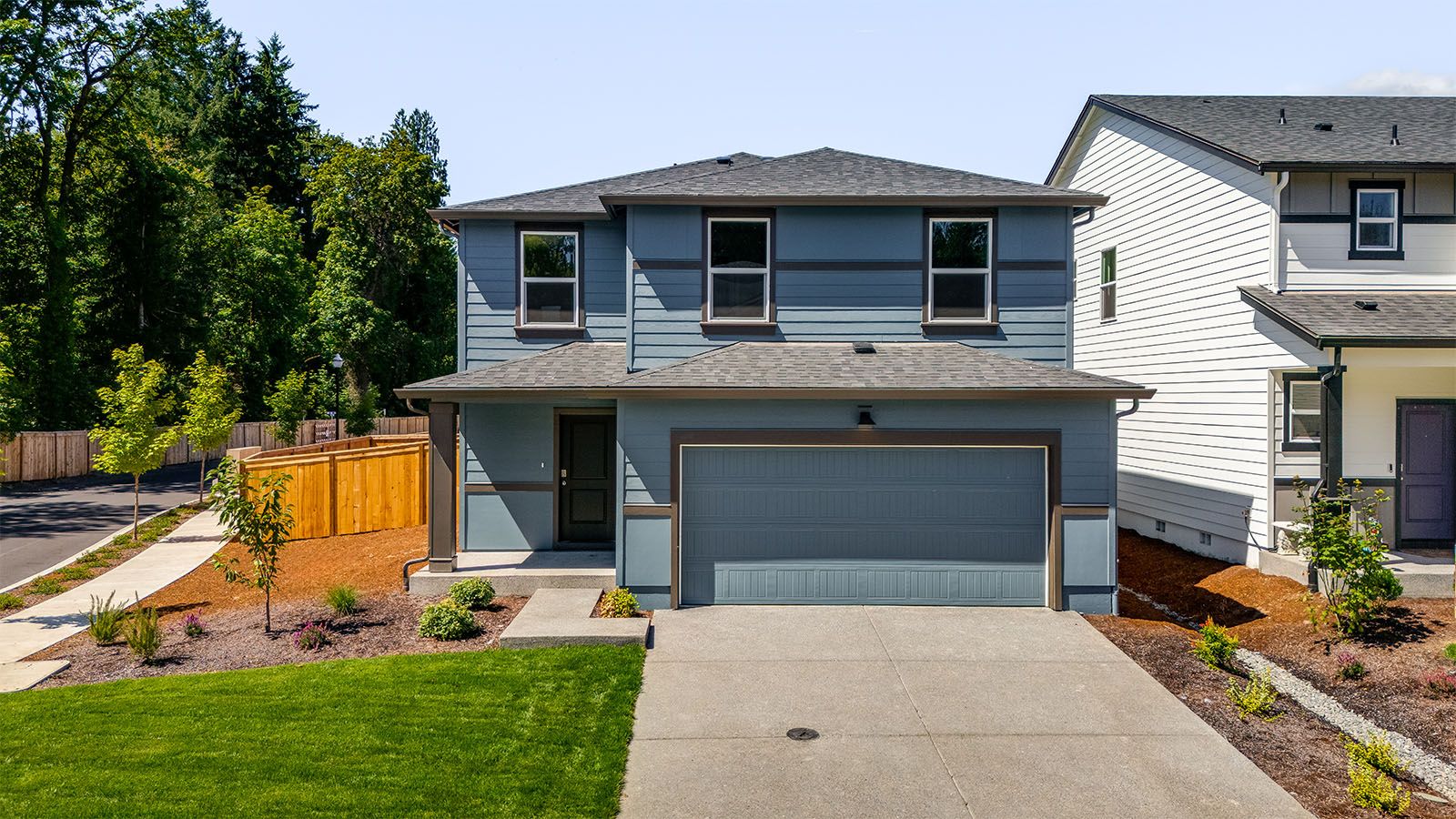 Exterior:Elevation Image 0.