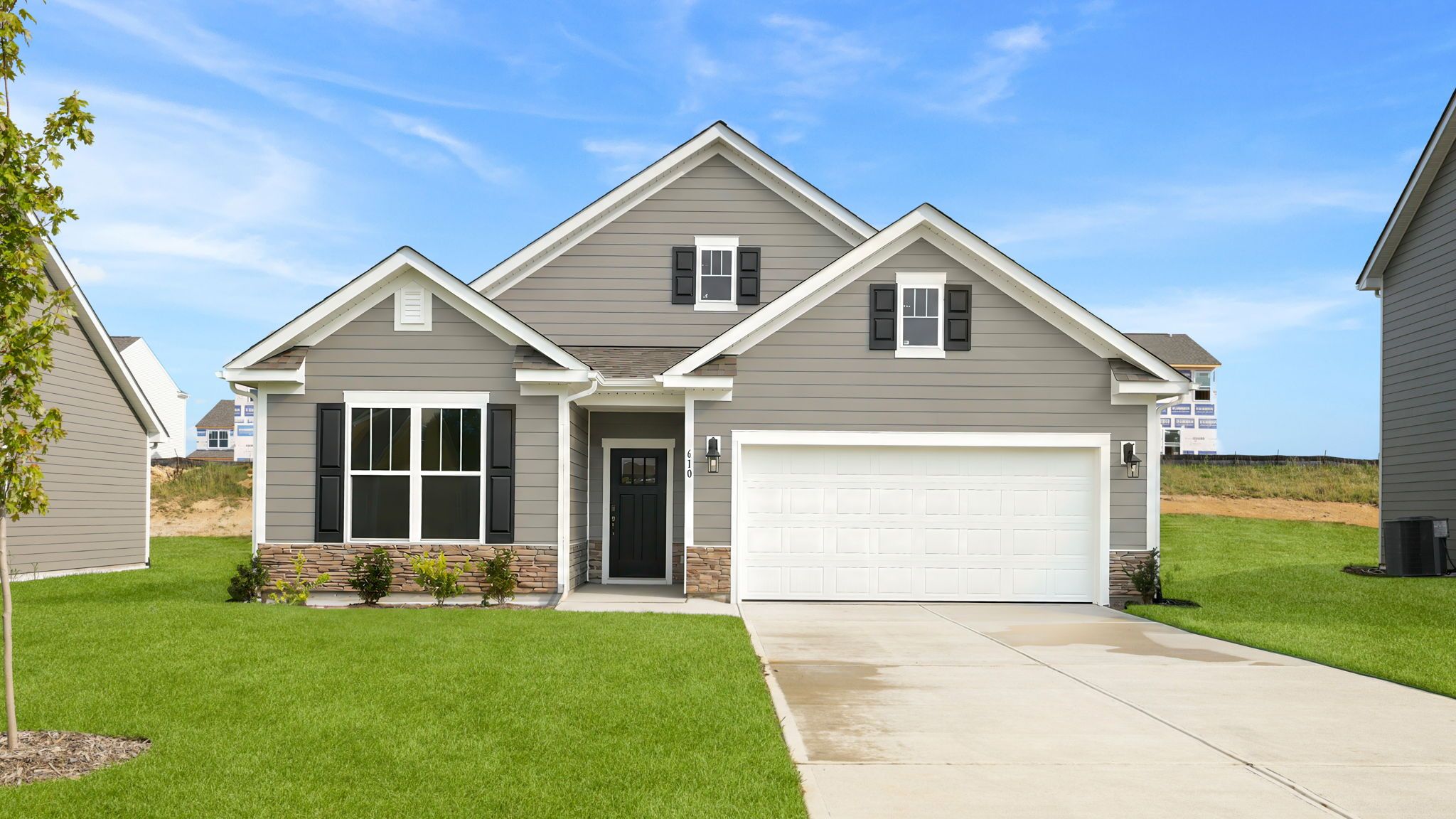 Exterior:Elevation Image 0.