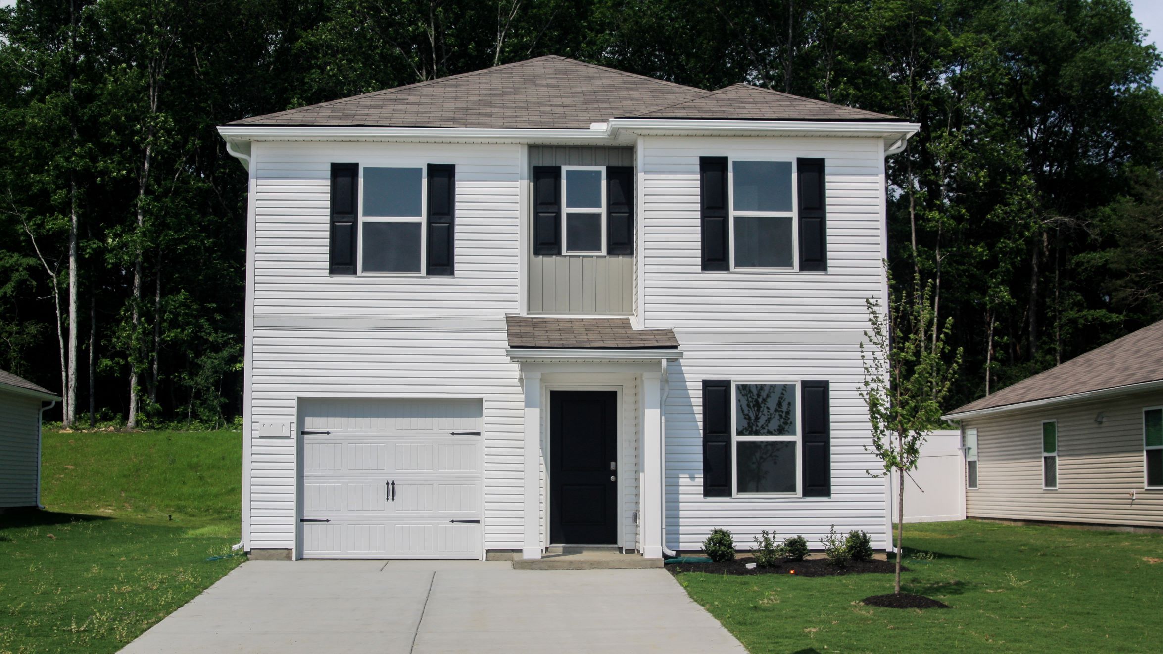 Exterior:Elevation Image 0.