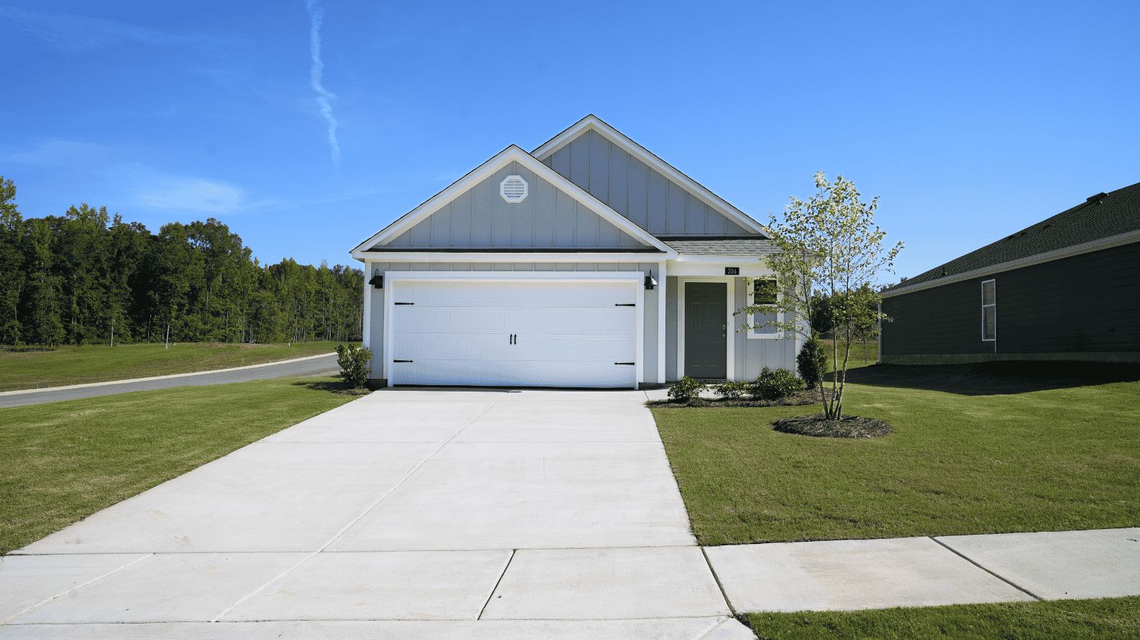 Exterior:Elevation Image 0.