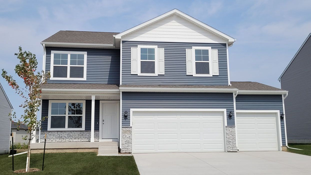 Exterior:Elevation Image 0.