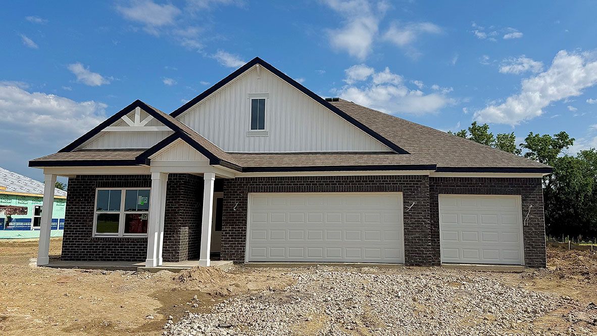 Exterior:Elevation Image 0.
