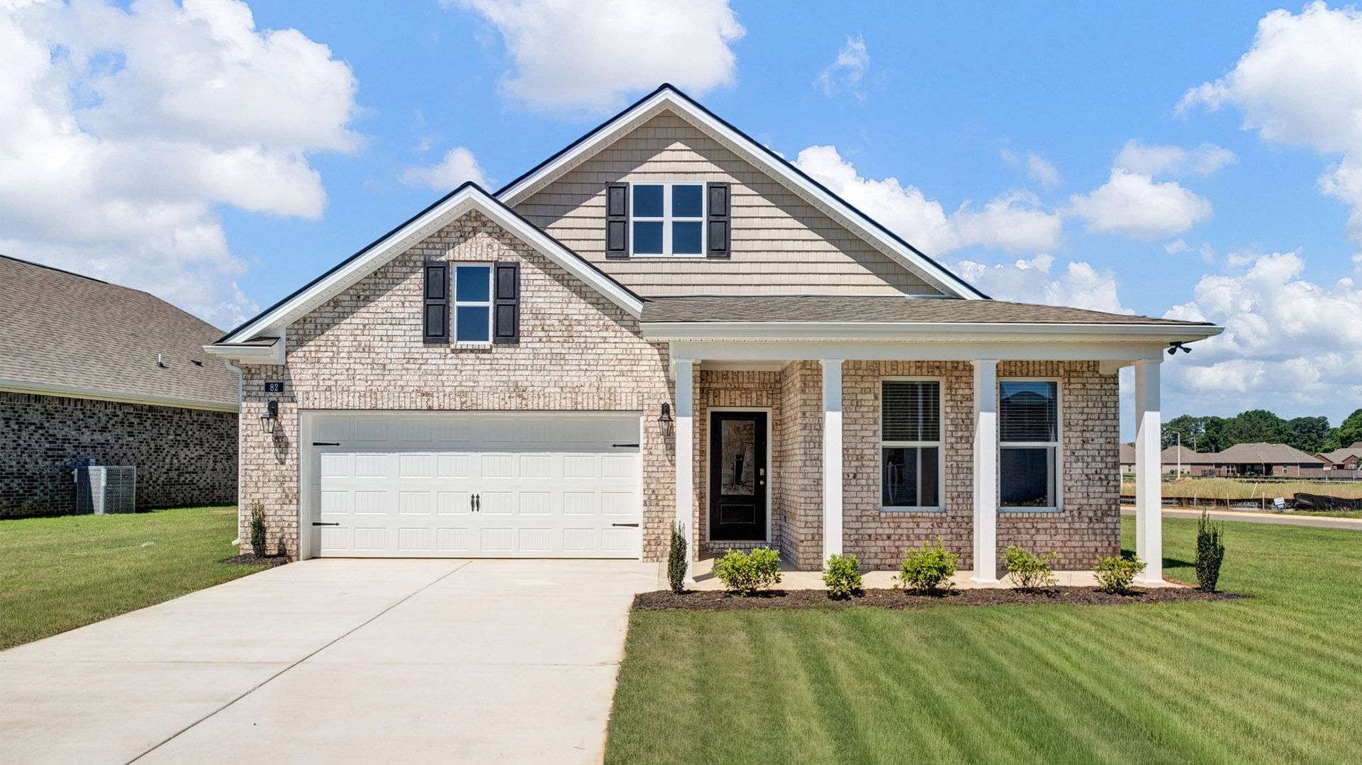 Exterior:Elevation Image 0.